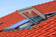 Ainstable roof window
